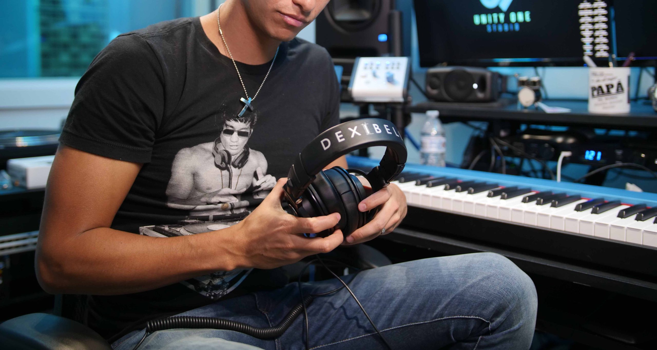 PROFESSIONAL HEADPHONE